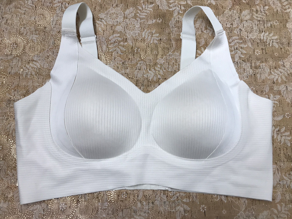 Wild Dream Wireless Lined Bralette Womens Size XL Beige Wirefree Padded STRAPS
